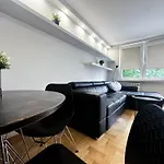 Warsaw Inside Solec III